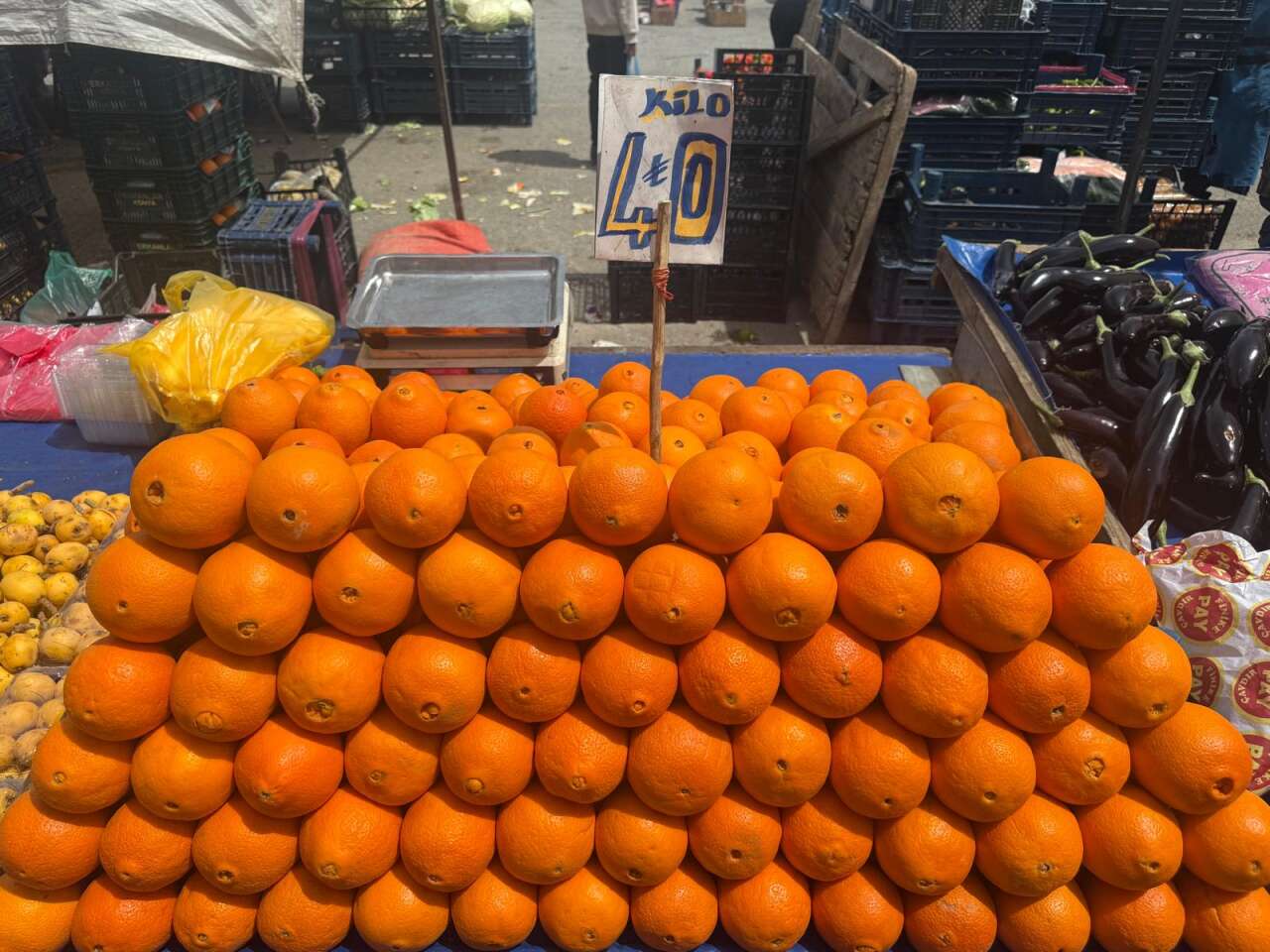 Konya pazarlarında etiket şaşkınlığı! Çoğu yarım yarım satılıyor 20